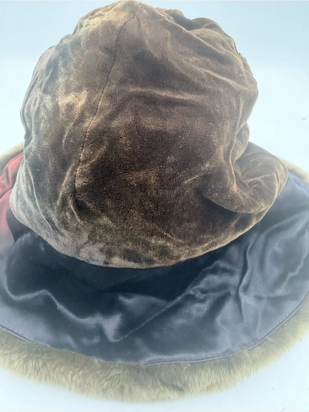 vintage 90s Von Henneberg silk brocade tapestry hat